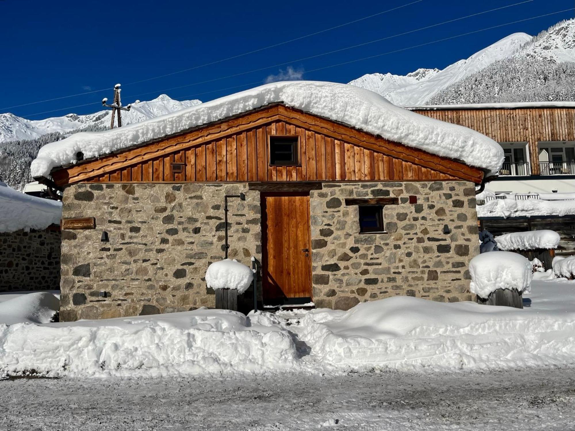 Arlberglife Ferienresort Pettneu am Arlberg Exterior foto